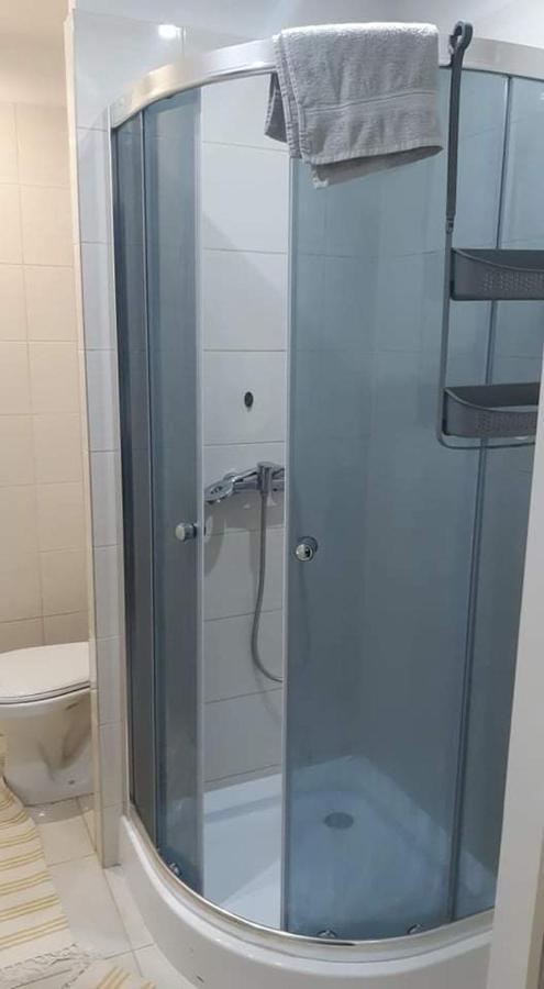 Szoba Konyha Lakas Komárno Exterior foto